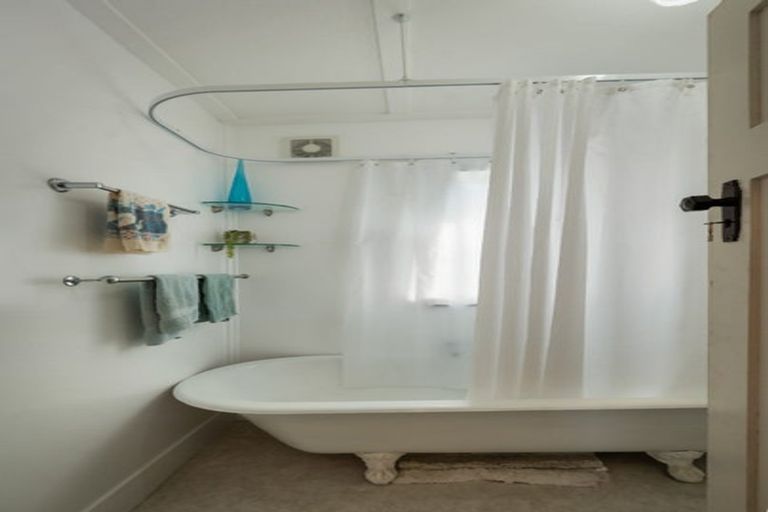 Photo of property in 65 Beach Road, Waihi Beach, 3611