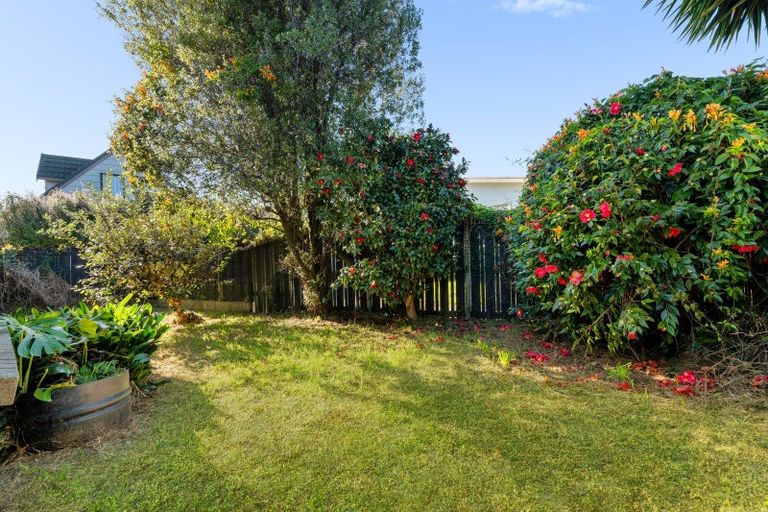 Photo of property in 2/10 Inverell Place, Mount Maunganui, 3116