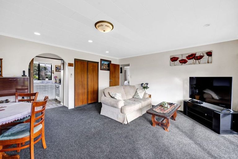 Photo of property in 24a Albion Street, Hawera, 4610