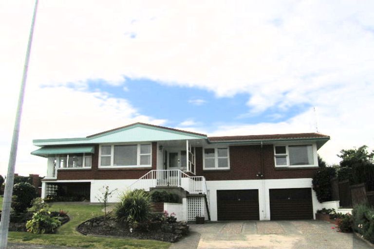 Photo of property in 2 Meadowland Street, Matua, Tauranga, 3110