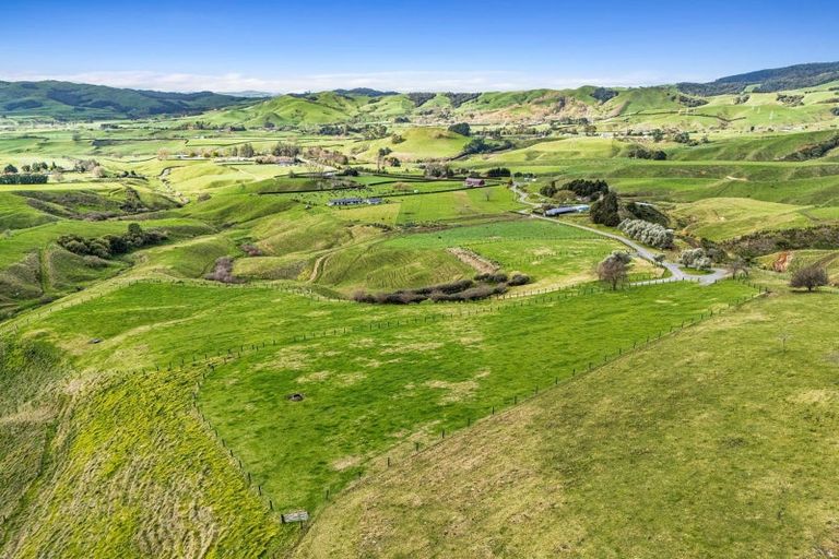 Photo of property in 928 Kairangi Road, Rotoorangi, Cambridge, 3495