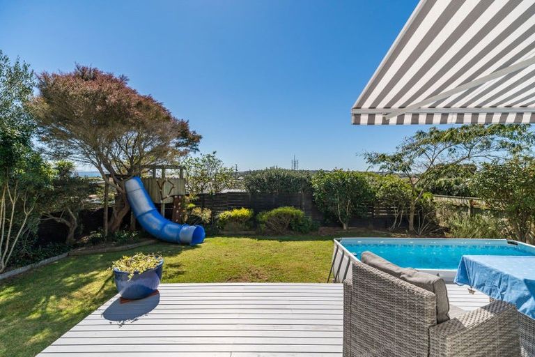 Photo of property in 802 Whangaparaoa Road, Manly, Whangaparaoa, 0930