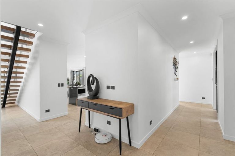 Photo of property in 1 Hinterland Drive, Prebbleton, 7604