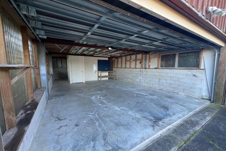 Photo of property in 928a Whangaparaoa Road, Manly, Whangaparaoa, 0930