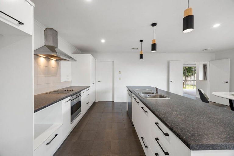 Photo of property in 59 Wiltshire Drive, Huntington, Hamilton, 3210