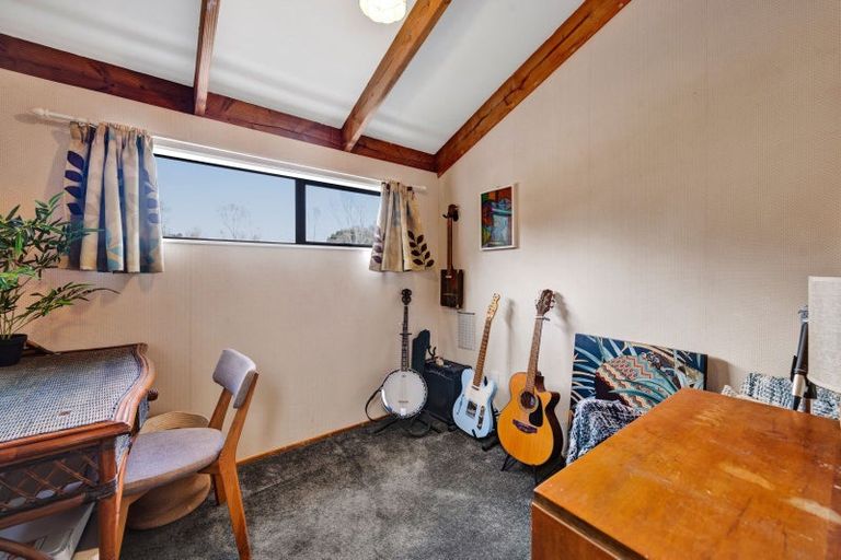 Photo of property in 20 Heaphy Street, Westown, New Plymouth, 4310