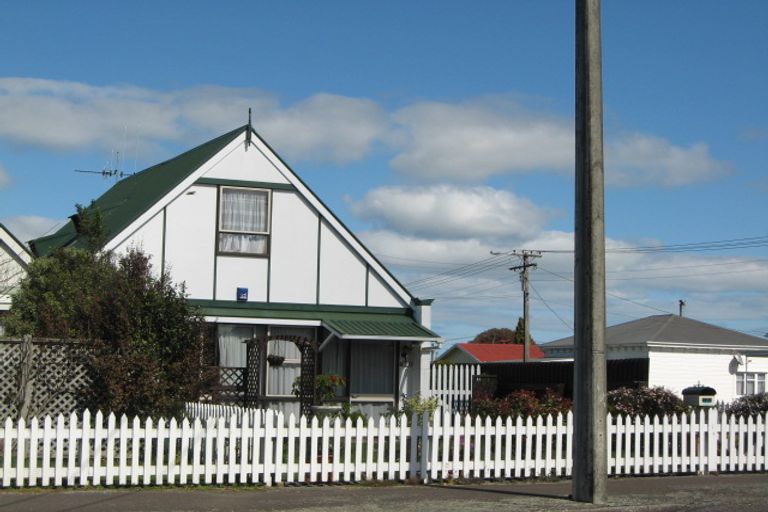 Photo of property in 13b Harris Street, Marton, 4710