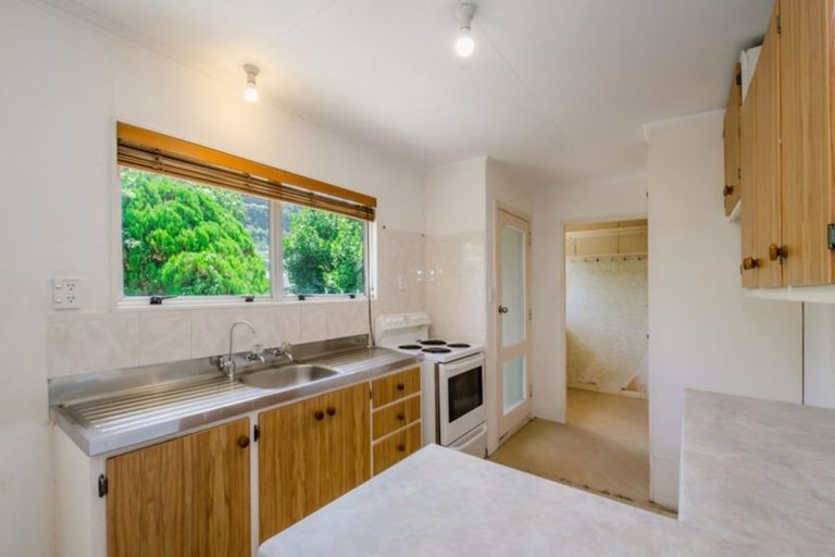 Photo of property in 59 Ruahine Street, Paraparaumu, 5032