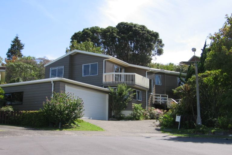 Photo of property in 15 Branston Avenue, Browns Bay, Auckland, 0630