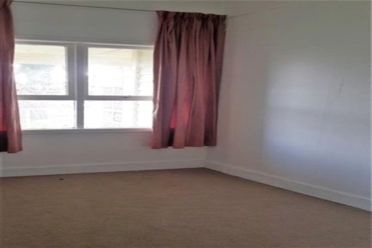 Photo of property in 2/23 Coronation Road, Papatoetoe, Auckland, 2025