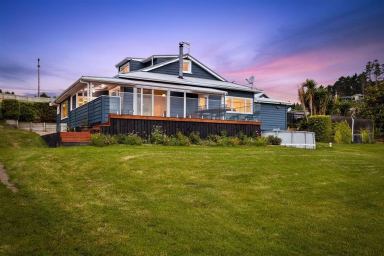 Photo of property in 176 Wishart Road, Helensville, 0875