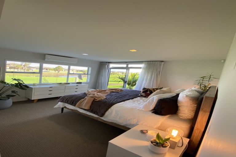 Photo of property in 10 Hoihere Drive, One Tree Point, 0118