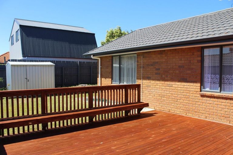 Photo of property in 14 Northridge Terrace, Massey, Auckland, 0614