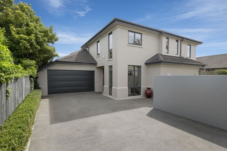 Photo of property in 85a Abberley Crescent, St Albans, Christchurch, 8014