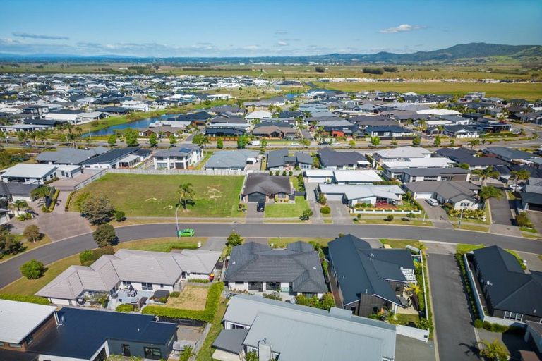 Photo of property in 9 Cassinia Close, Papamoa Beach, Papamoa, 3118