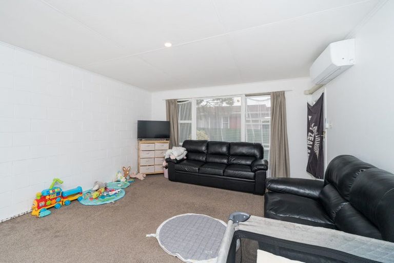 Photo of property in 2/630 Main Street, Palmerston North, 4414