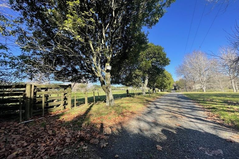 Photo of property in 26 Dale Road, Whenuapai, Auckland, 0618