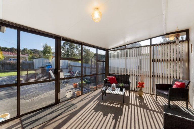 Photo of property in 111 Waikawa Road, Picton, 7220