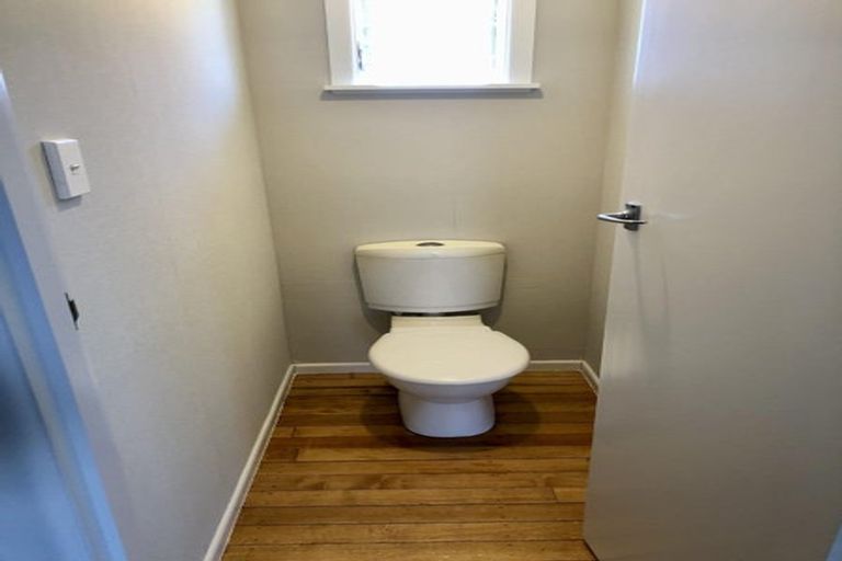 Photo of property in 35 Kettle Avenue, Awapuni, Palmerston North, 4412