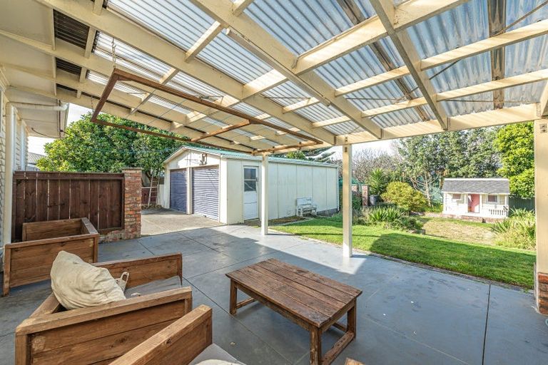 Photo of property in 12 Manuka Street, Castlecliff, Whanganui, 4501