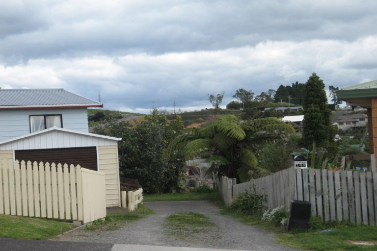 Photo of property in 14 Langstone Street, Welcome Bay, Tauranga, 3112