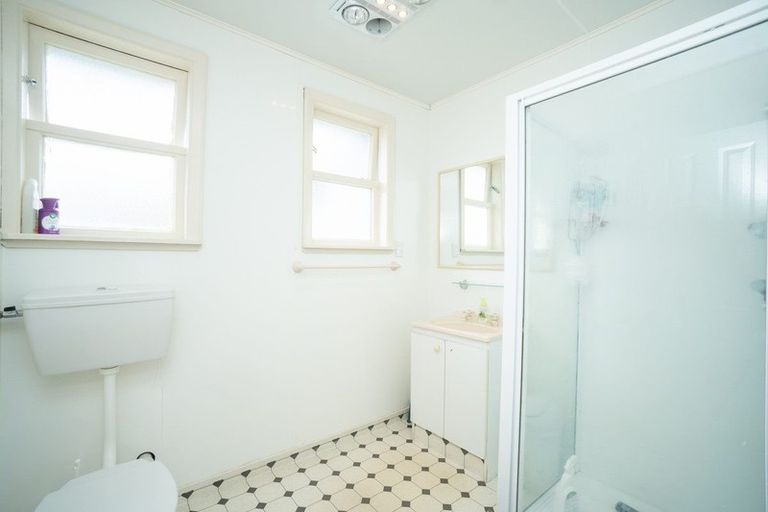 Photo of property in 6 Tyne Street, Roslyn, Palmerston North, 4414