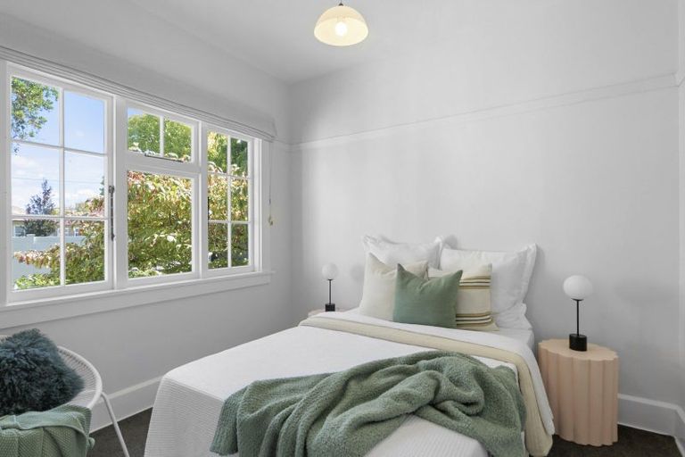 Photo of property in 224 Geraldine Street, Edgeware, Christchurch, 8013