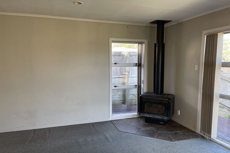 Photo of property in 94 Don Buck Road, Massey, Auckland, 0614