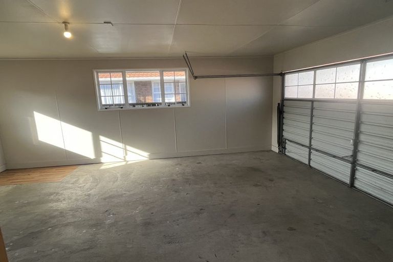 Photo of property in 636a Main Street, Palmerston North, 4414