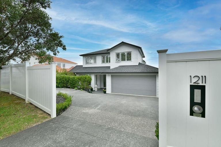 Photo of property in 1211 Whangaparaoa Road, Gulf Harbour, Whangaparaoa, 0930