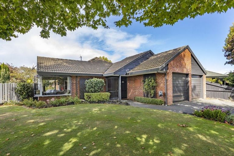 Photo of property in 17 Windsor Court, Rangiora, 7400