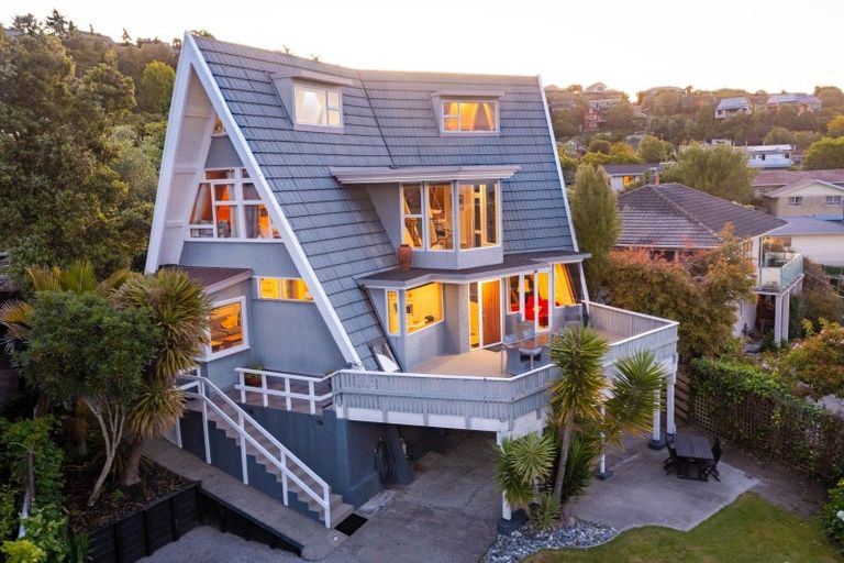 Photo of property in 10 Torlesse Street, Enner Glynn, Nelson, 7011