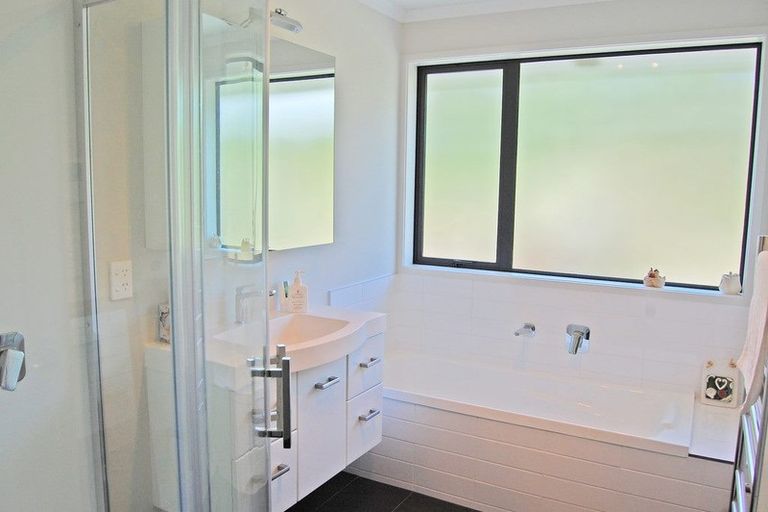 Photo of property in 924 Oneriri Road, Kaiwaka, 0573