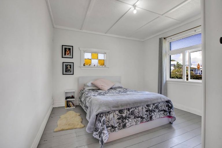 Photo of property in 187 Brooklands Road, Vogeltown, New Plymouth, 4310