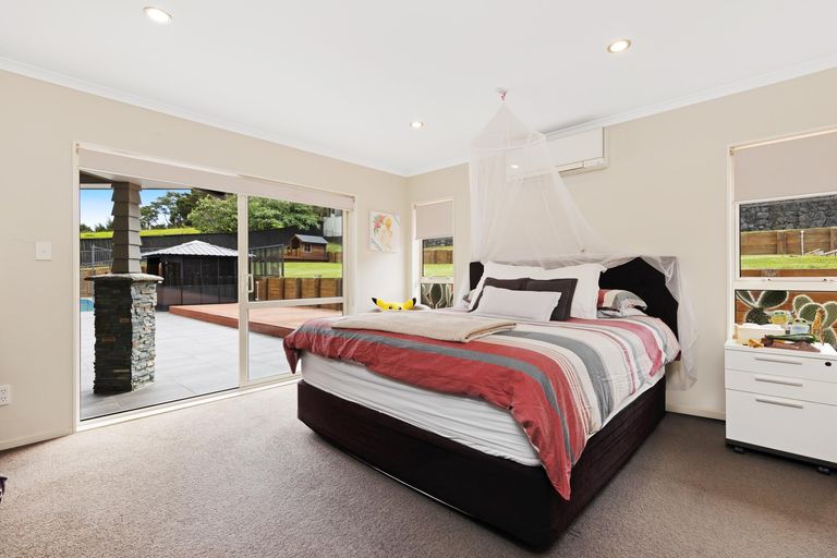 Photo of property in 168 Polo Prince Drive, Alfriston, Auckland, 2105