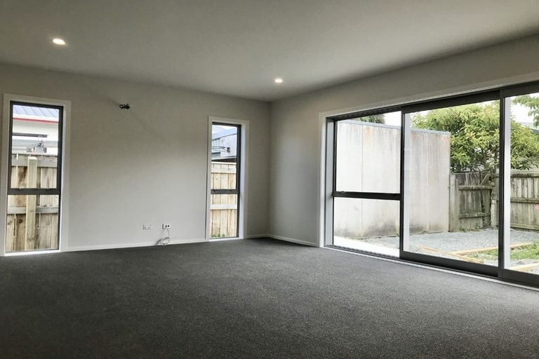 Photo of property in 221a Naenae Road, Naenae, Lower Hutt, 5011