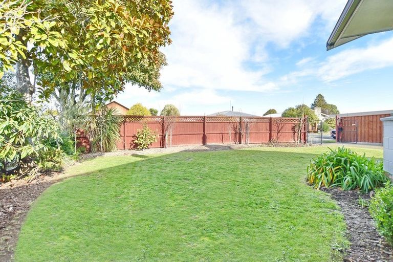 Photo of property in 6 Fairmont Place, Hornby, Christchurch, 8042