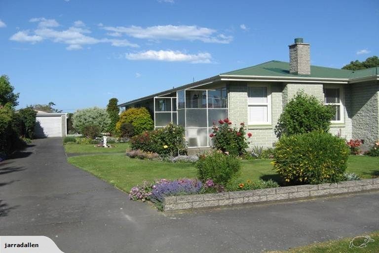 Photo of property in 12 Arawa Street, Shirley, Christchurch, 8013