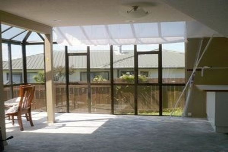 Photo of property in 1/6 Jasmine Grove, Maungaraki, Lower Hutt, 5010