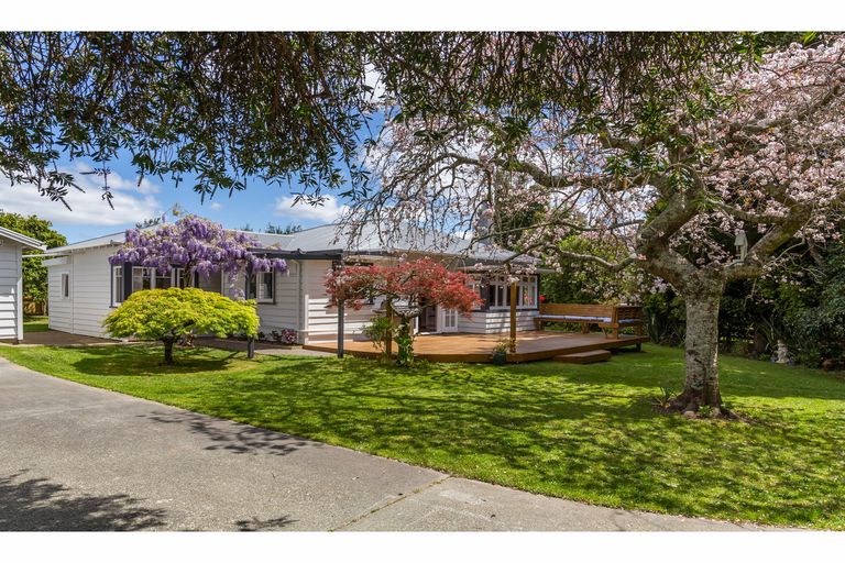 Photo of property in 6 Campbell Drive, Warkworth, 0910