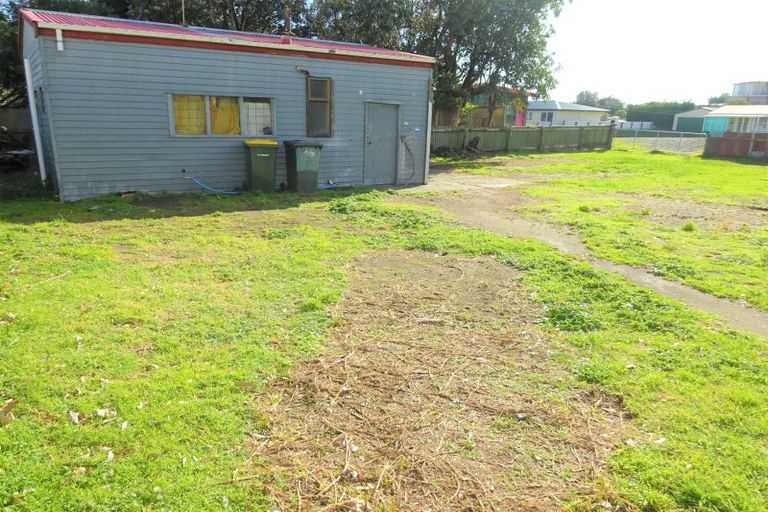 Photo of property in 66 Pratt Avenue, Foxton Beach, Foxton, 4815