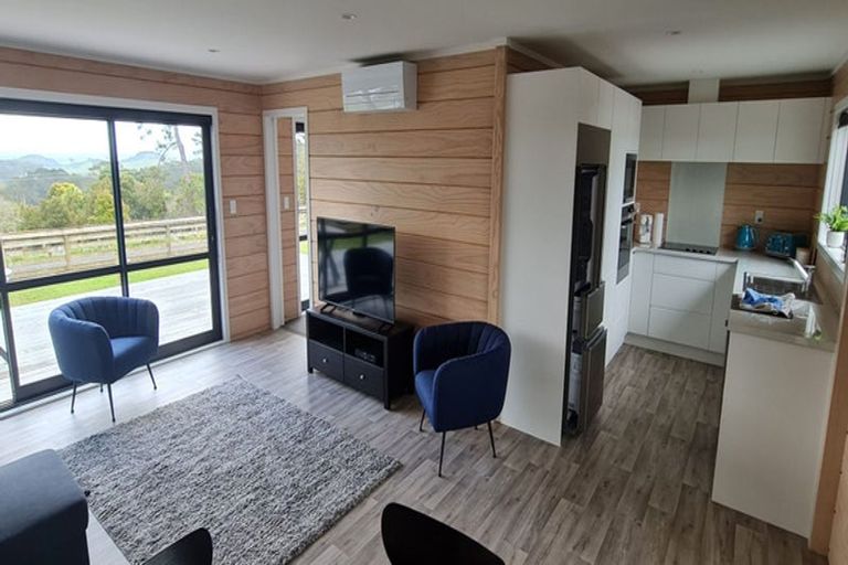 Photo of property in 1400 Kaipara Coast Highway, Kaukapakapa, 0984