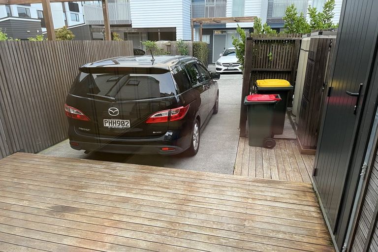 Photo of property in 80 Squadron Drive, Hobsonville, Auckland, 0616