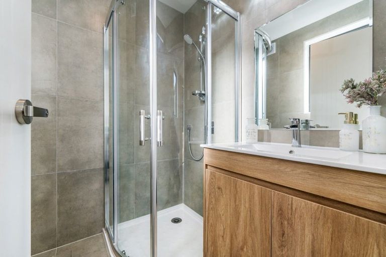 Photo of property in 15a Joyce Street, Pahurehure, Papakura, 2113