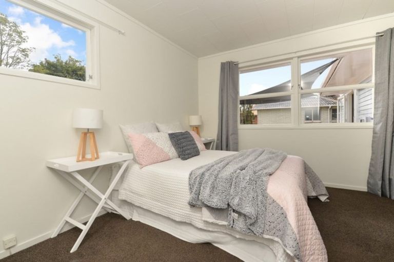 Photo of property in 11 Marion Place, Deanwell, Hamilton, 3206