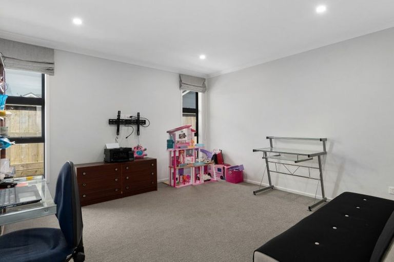 Photo of property in 15 Greystone Place, Omokoroa, 3114