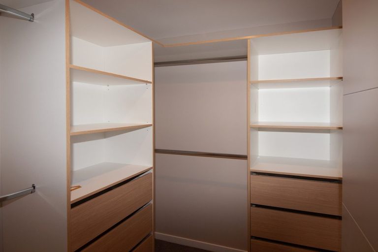 Photo of property in 166 Amesbury Drive, Churton Park, Wellington, 6037