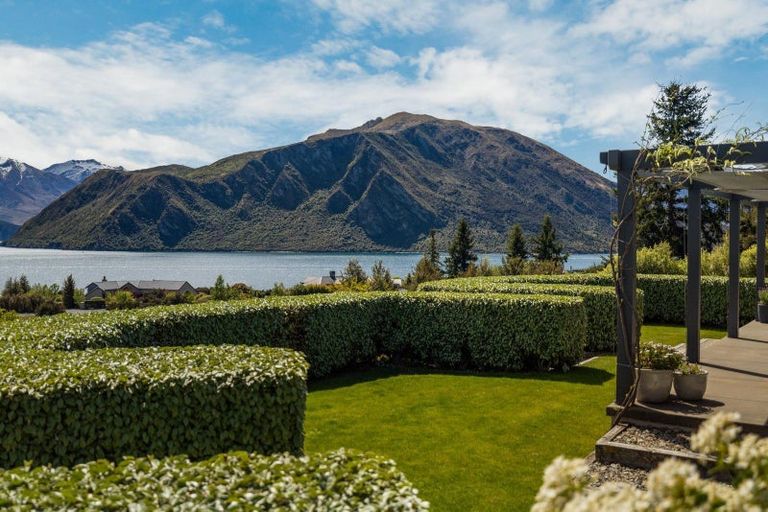 Photo of property in 30 Penrith Park Drive, Wanaka, 9305