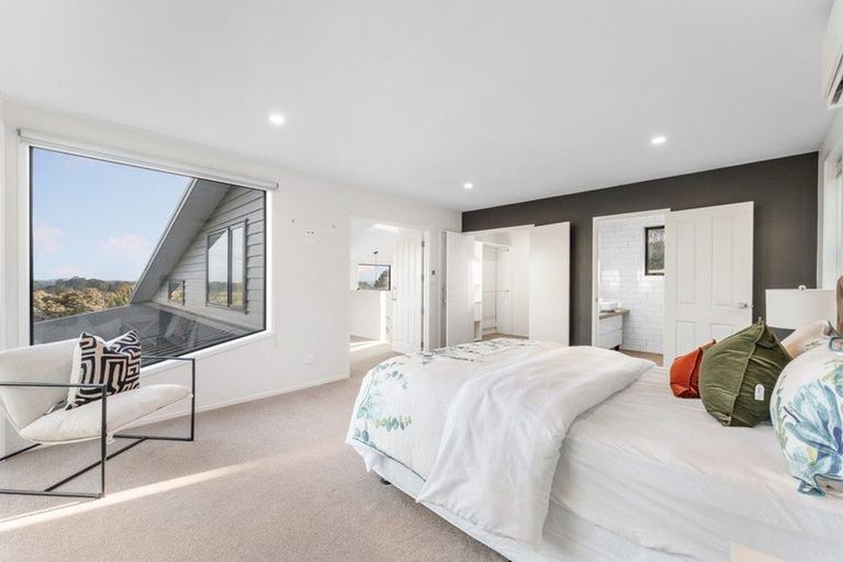 Photo of property in 339 Ridge Road, Paremoremo, Albany, 0793