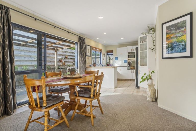 Photo of property in 291 Gravatt Road, Papamoa Beach, Papamoa, 3118